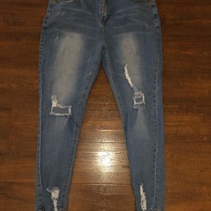 Distressed jeans women’s size 14